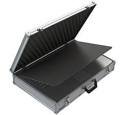 Кейсы для ноутбуков