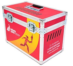 Кейсы брендированные (цветные, логотипы)